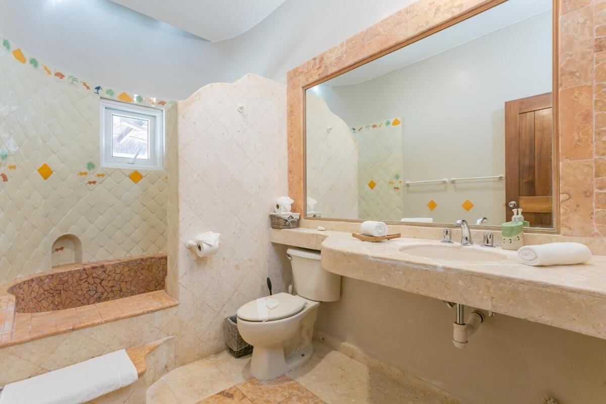 Luxury 5-Br Beachfront Home In Tulum Casa Sofia Gato Luaran gambar