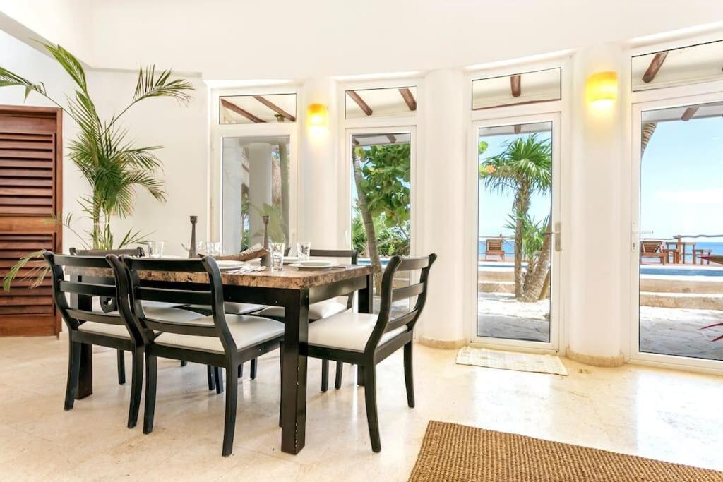 Luxury 5-Br Beachfront Home In Tulum Casa Sofia Gato Luaran gambar